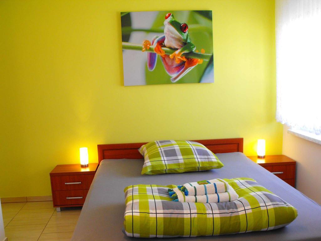 Pension Froschprinz Seligenstadt Esterno foto